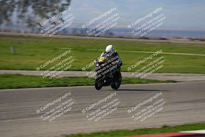 media/Feb-11-2024-TrackDaz (Sun) [[0c6448d9ff]]/Group B/Grid and Front Straight/
